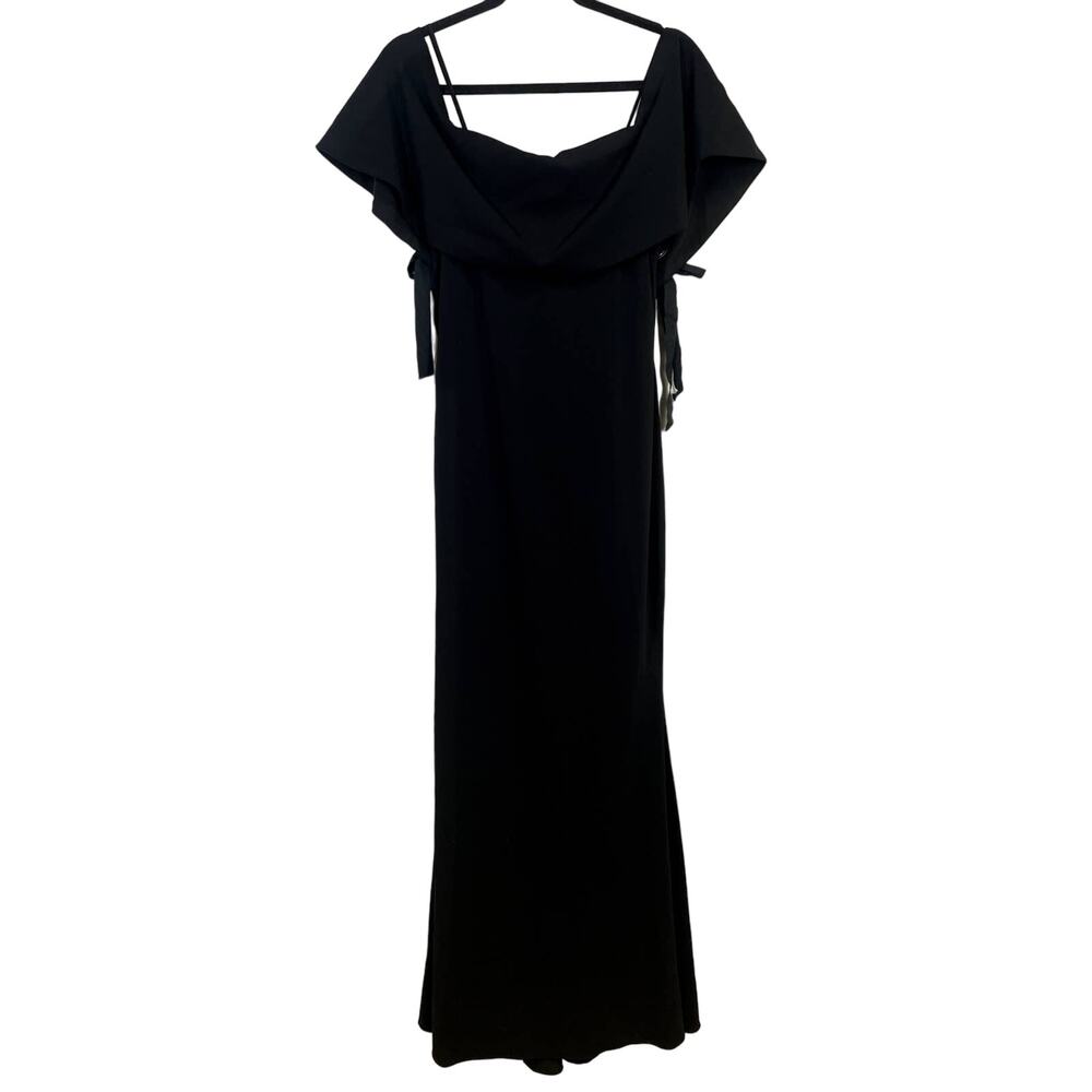 BADGLEY MISCHKA Off The Shoulder Grommet Crepe Evening Gown Black Size 4